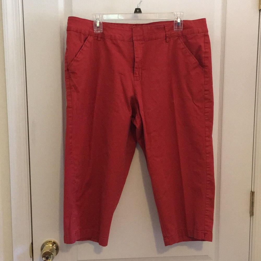 Size 18 Crops -Lee Brand - Picture 3 of 7